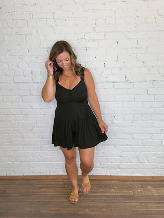 Sunday Stroll Romper - Black